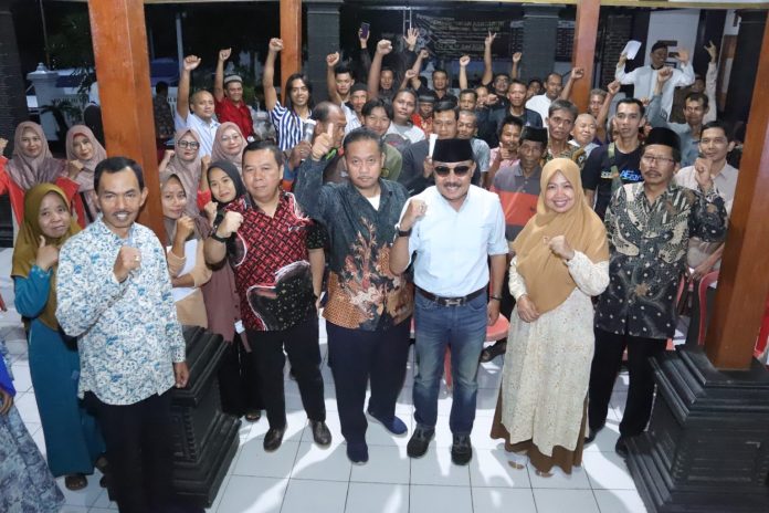Komisi-A-DPRD-dan-Dinas-Kominfo-Ponorogo-Ingatkan-Sisi-Negatif-Media-Sosial-2-1536x1023