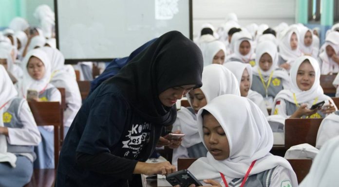 Safari Literasi Digital, Dinas Kominfo Ponorogo Datangkan Google Student Ambassador