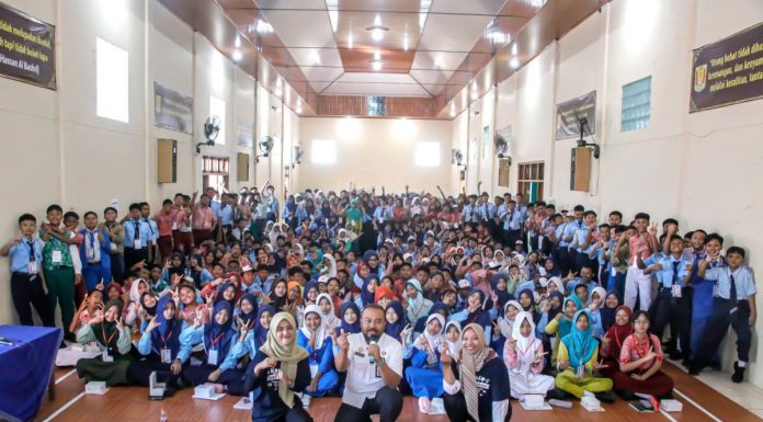Murid Baru SMP Favorit Antusias Ikuti Literasi Digital, Kominfo Ponorogo Terus Bersafari ke Sekolah